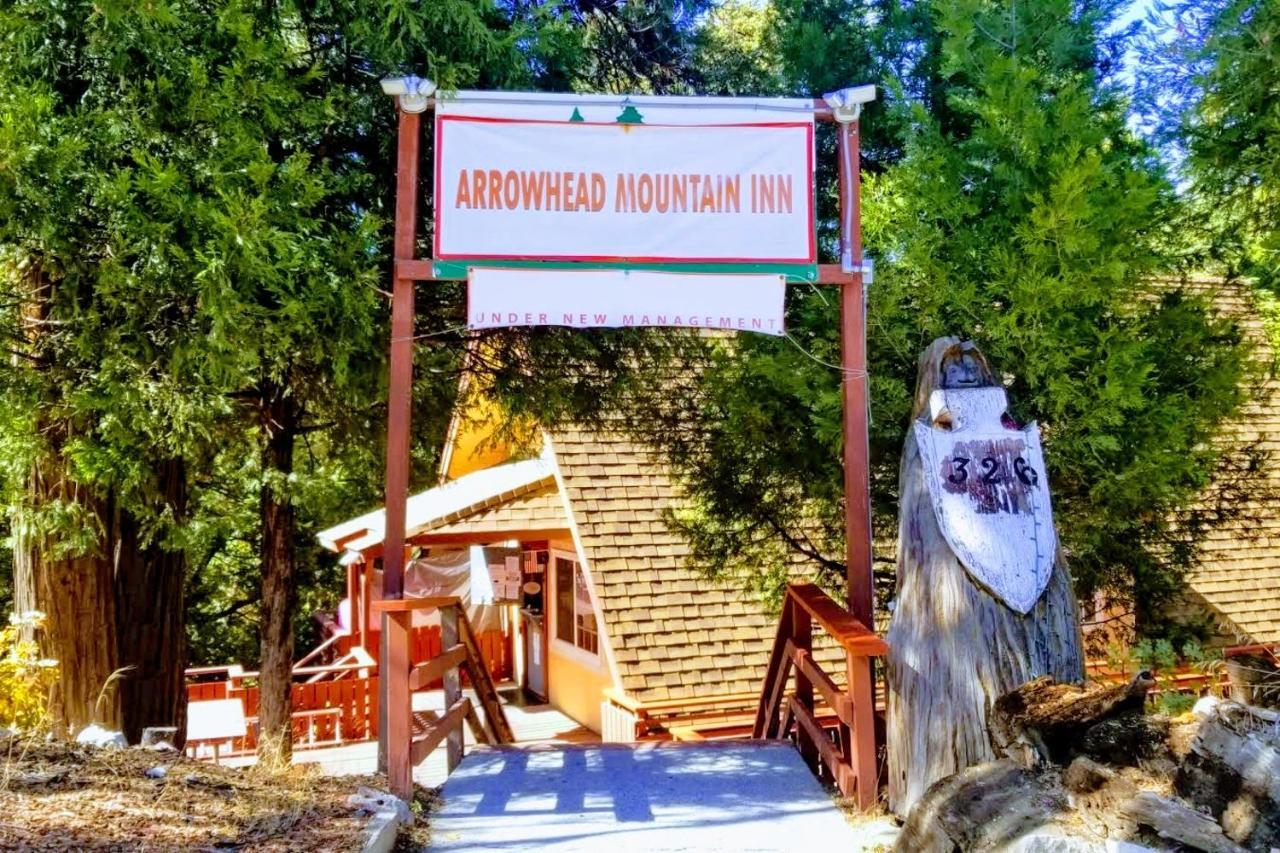 Arrowhead Mountain Inn Лейк-Арроугед Екстер'єр фото